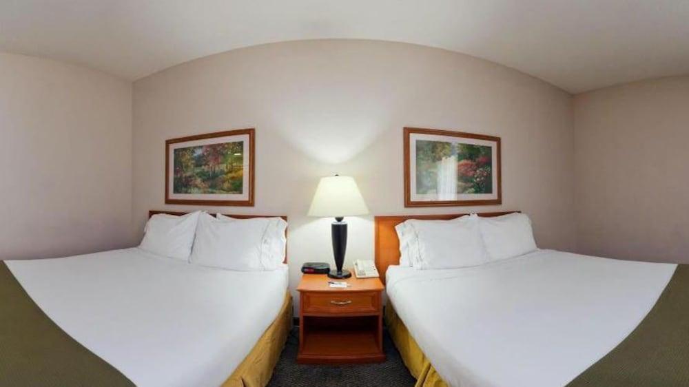 Links Bos Landen Hotel & Spa Of Pella, Trademark By Wyndham Екстер'єр фото